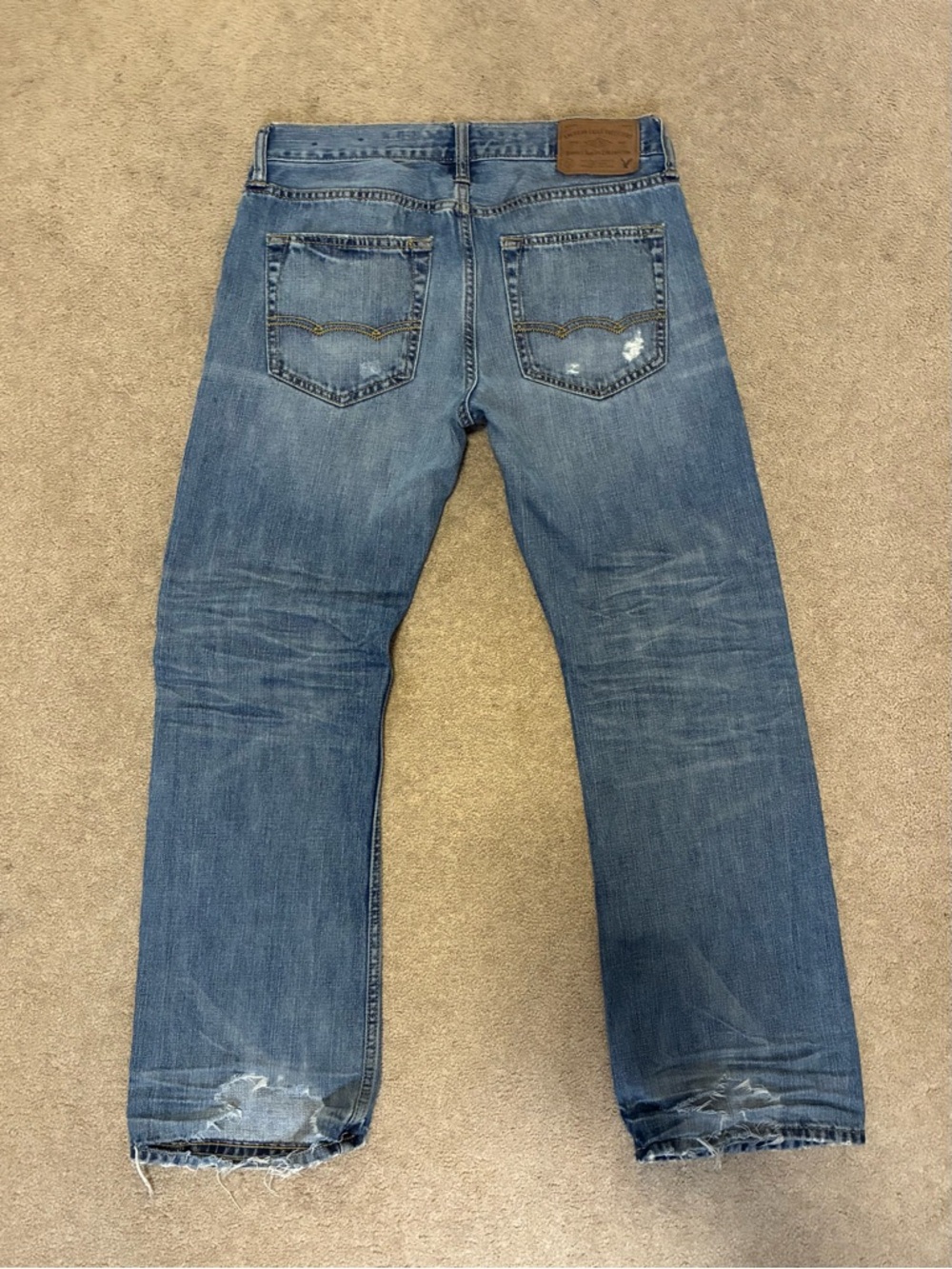 American Eagle Outfitters Men's Distressed Light Blue Straight Jeans - Picture 10 of 10